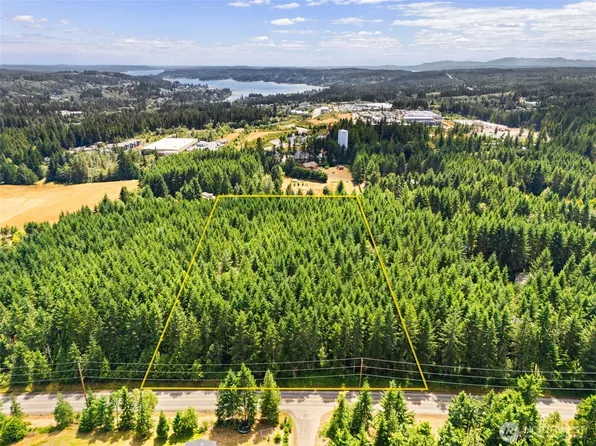 630 NW Coleman Court, Poulsbo, WA 98370