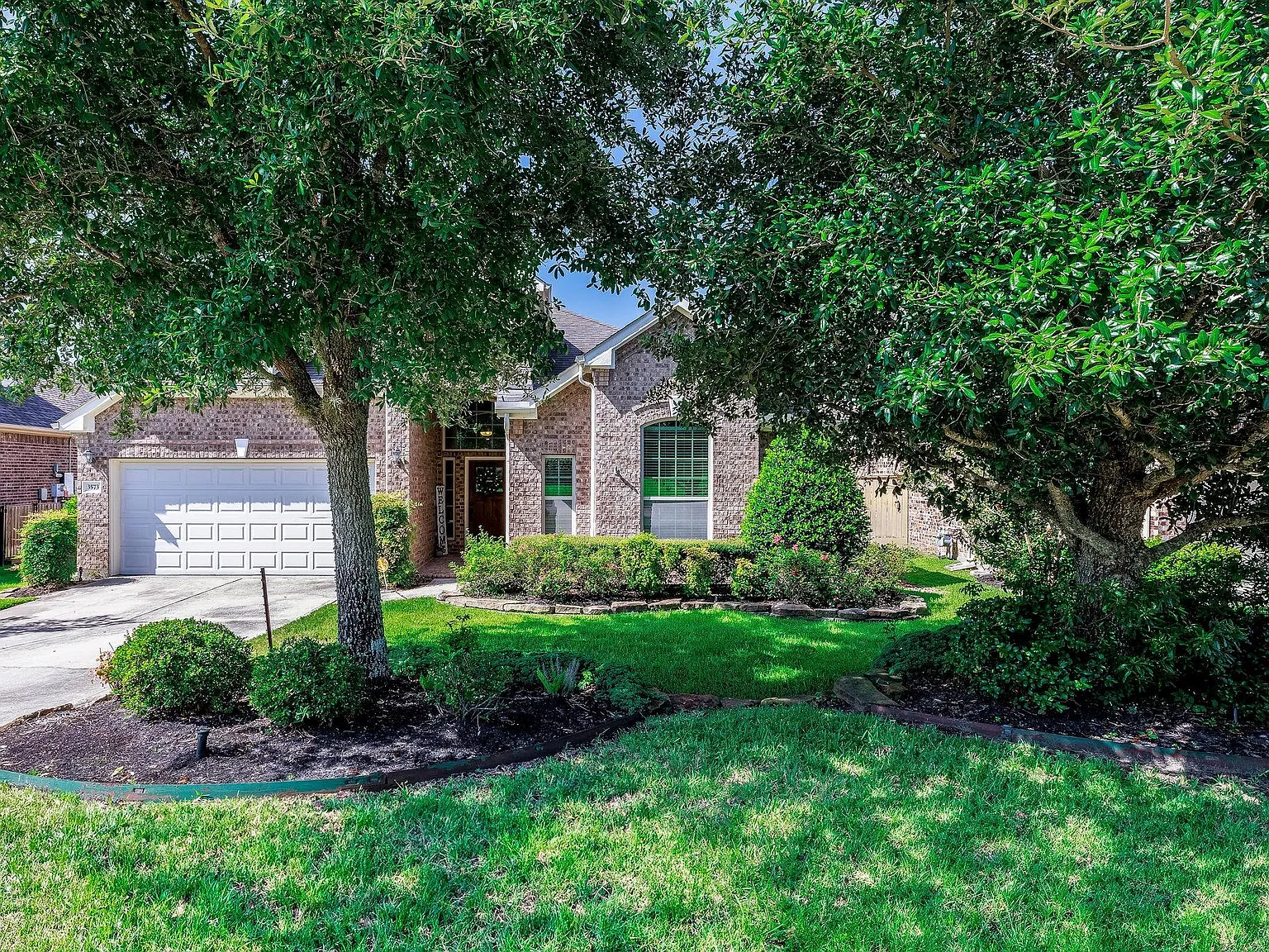 3 bed, 2.0 bath, 2234 sqft, $2,600 — Photo 4