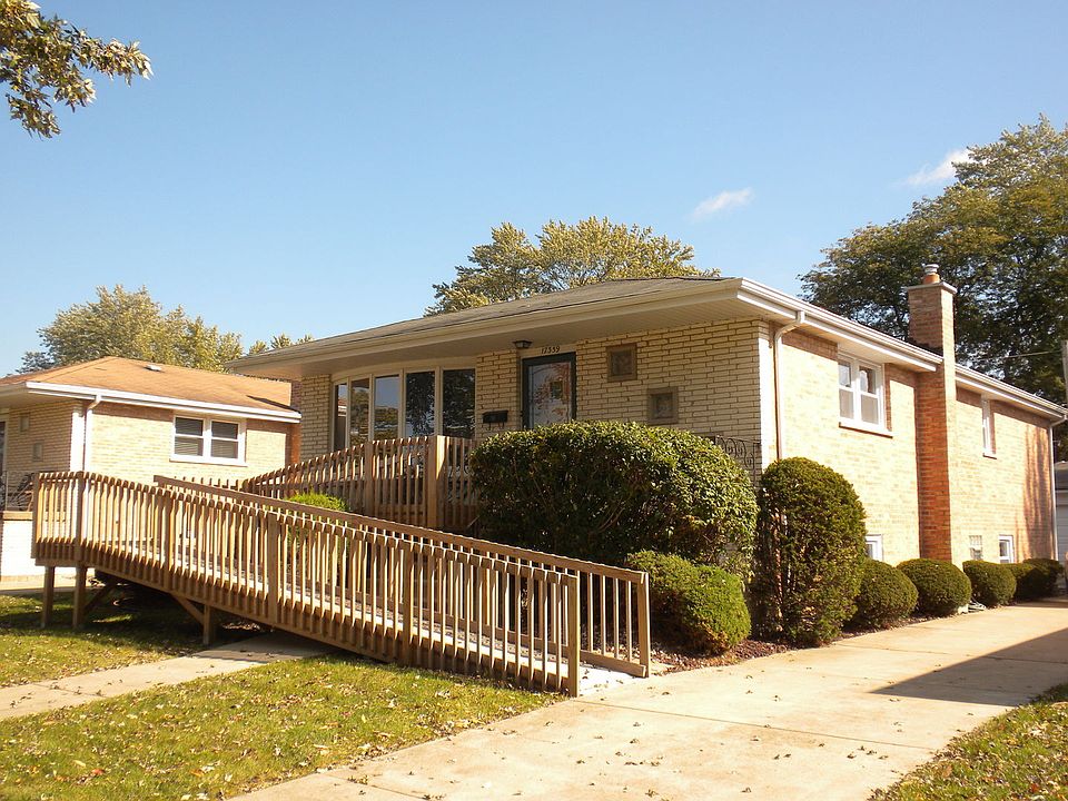 1st image of 17359 Oleander Ave