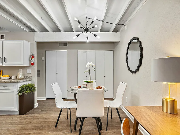 51 Ten Townhomes — Photo 16