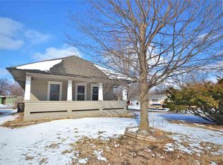 224 E Durst St, Moundridge, KS 67107