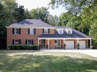 11907 N Hickory Grove Rd, Dunlap, IL 61525