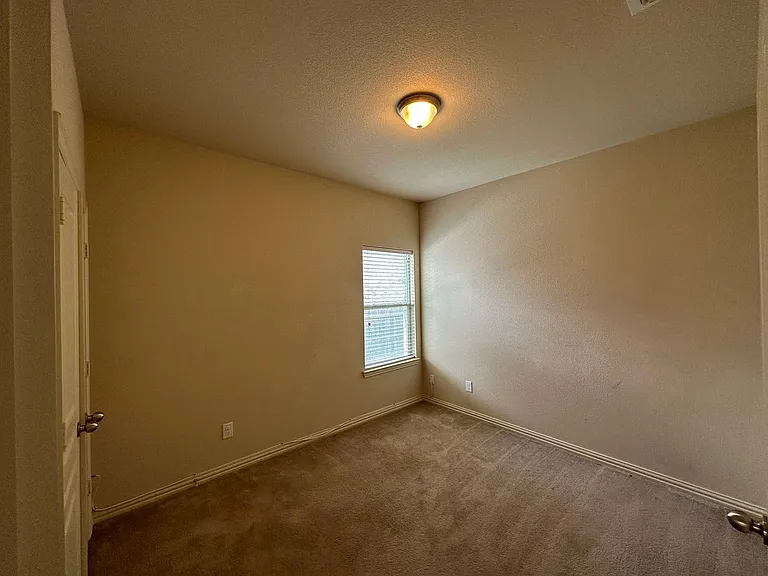 7420 Rose Crest Blvd — Photo 12