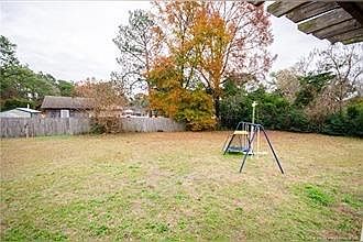 2nd image of 2211 Ireland Dr