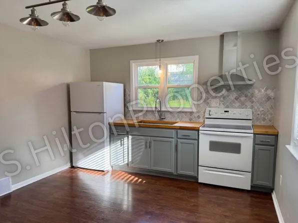 224 Church St, Downingtown, PA 19335