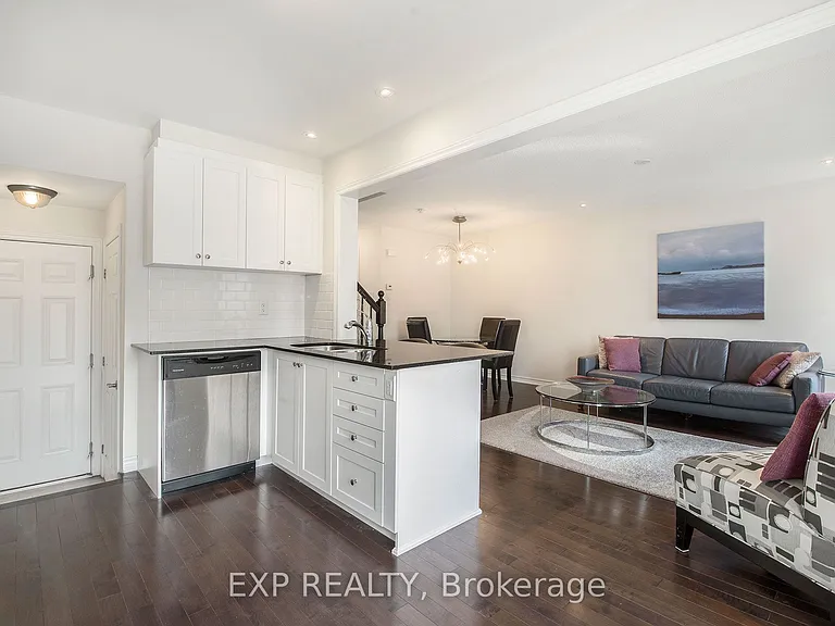 141 Maestro Ave — Photo 10