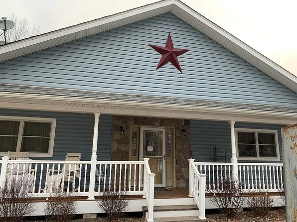 70 Trails End Rd, Honesdale, PA 18431