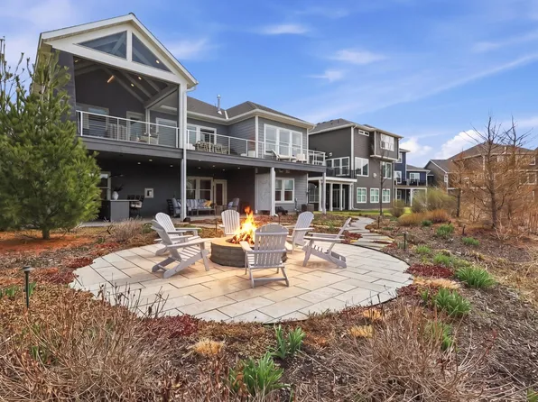 485 Sandhill Dr, Long Lake, MN 55356