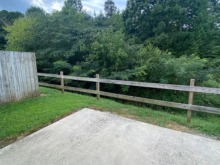 8445 Brookmoor Ln — Photo 25