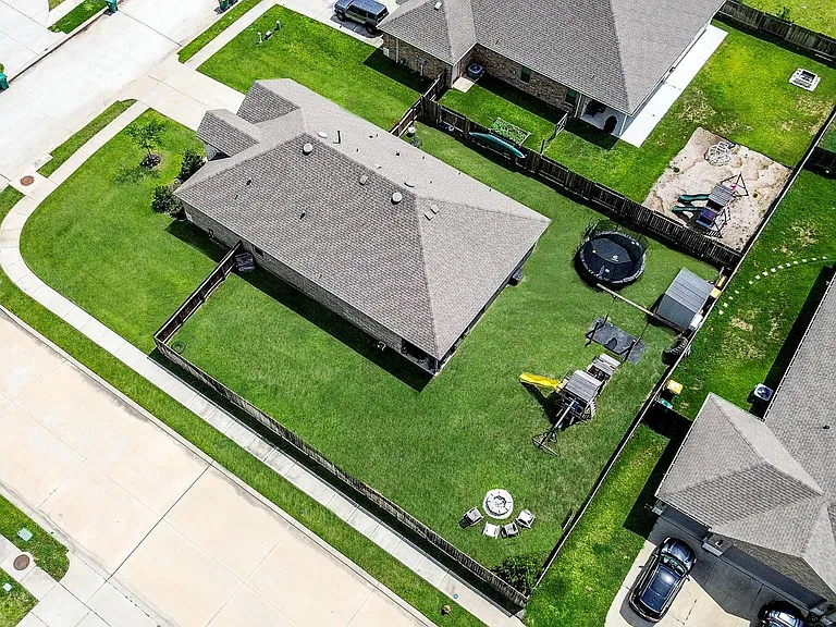 10217 Shore Acres Ln — Photo 24
