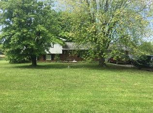 3075 Arthur Rd, Springfield, OH 45502