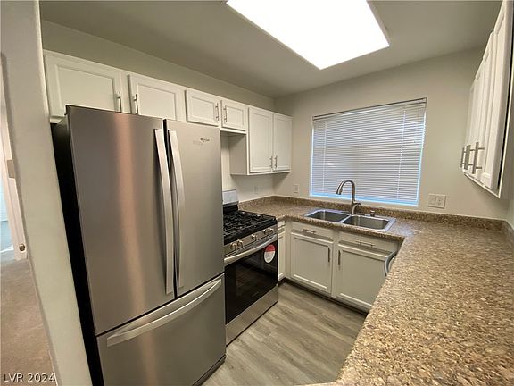 4th image of 4504 W Lake Mead Blvd Unit 202