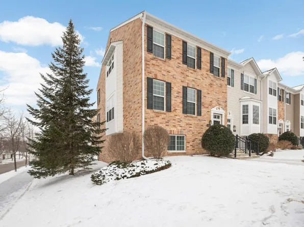 9993 Liatris Ln, Eden Prairie, MN 55347