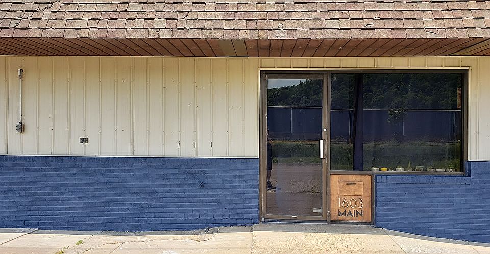 1st image of 1603 Main St