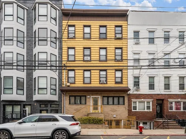 413 Adams Street image 1 of 39