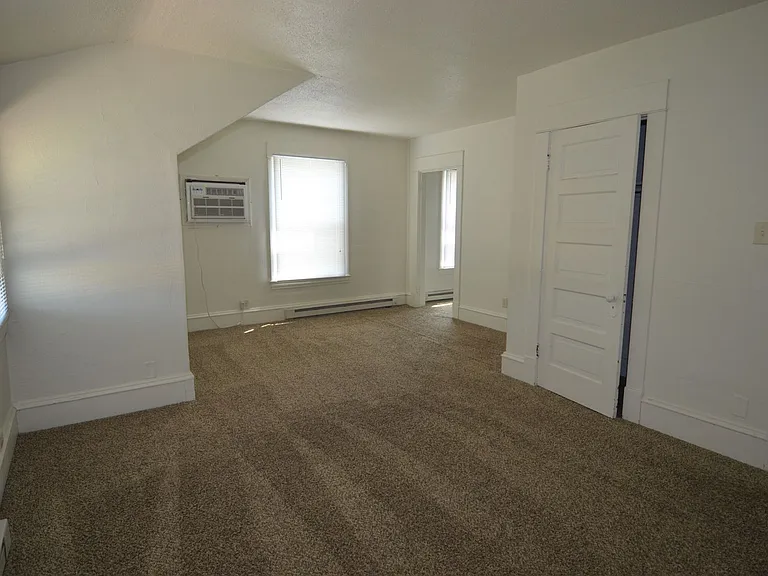 Darin Johnson Triplex — Photo 7