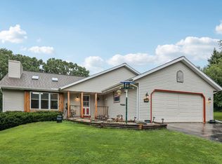 316 Cymric Ct, Wales, WI 53183