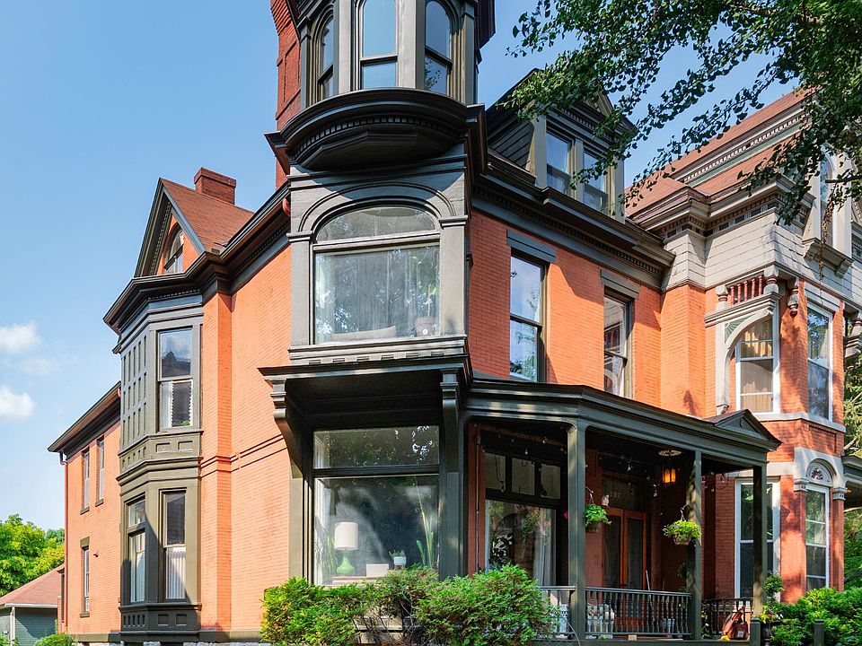 1st image of 297 Laurel Ave