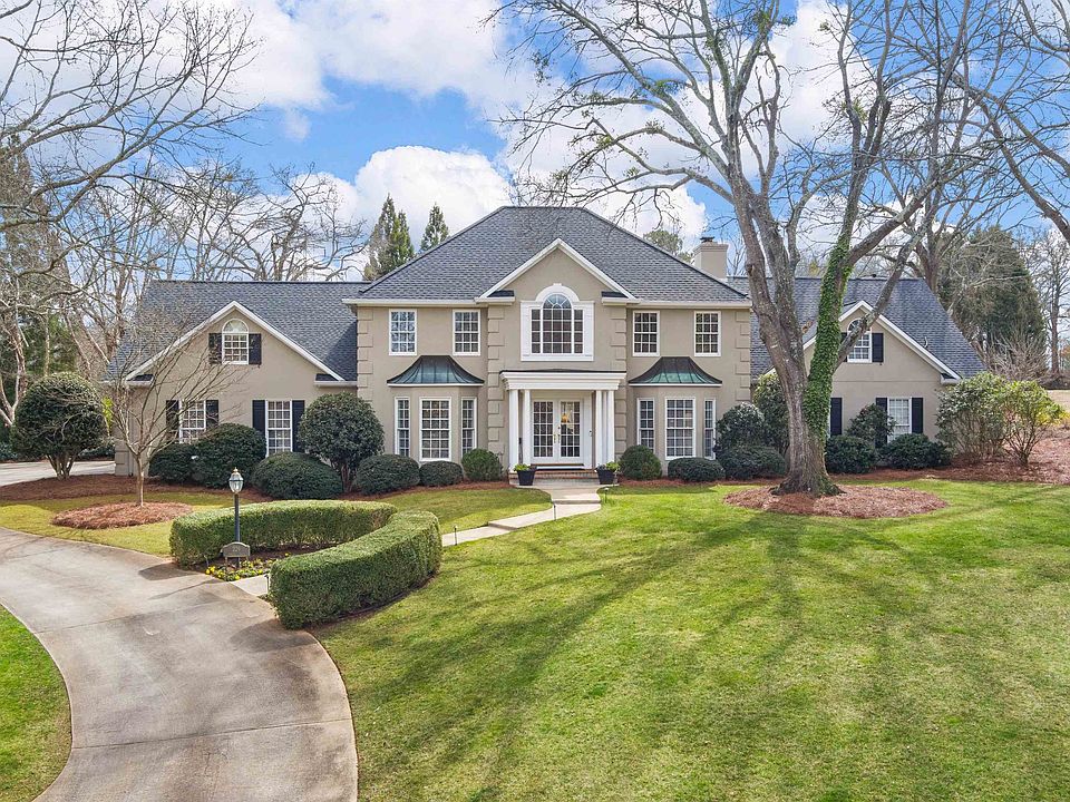 1st image of 229 Coburn Dr