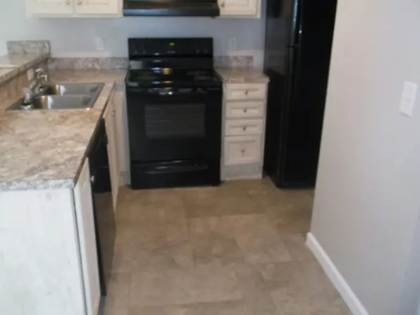 409 Wren Ln #34, Camden, SC 29020