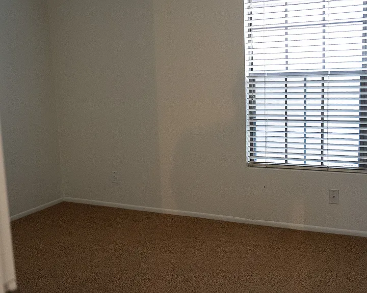 10017 E Mountain View Rd #1073 — Photo 15