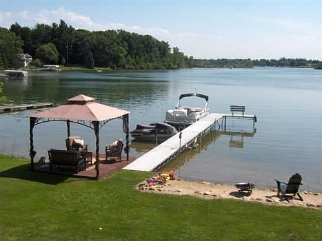 2nd image of 1287 Sylvan Dr