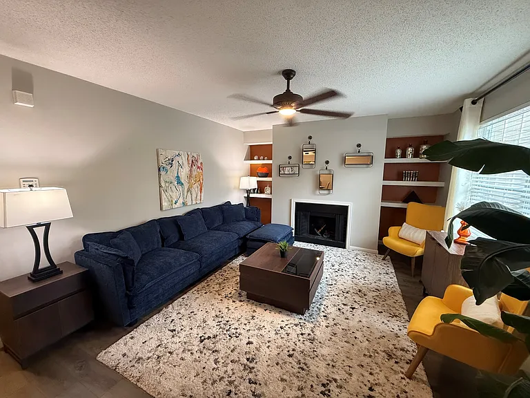 Large Living Room with Fireplace