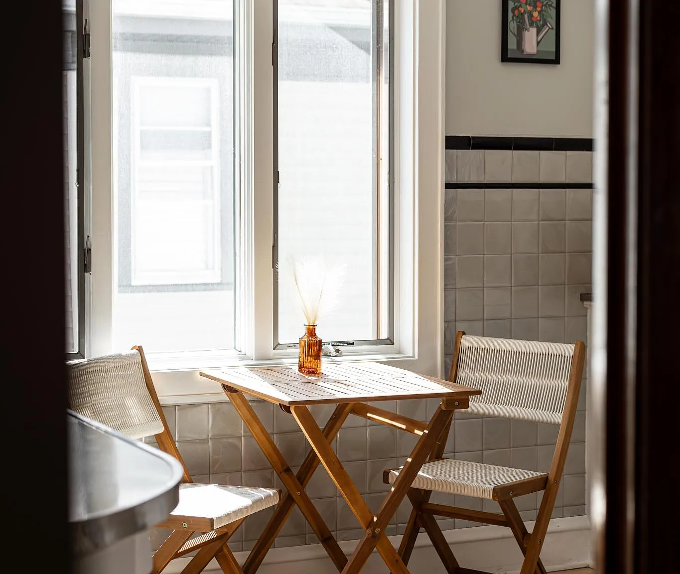 2 bed, 900 sqft, $2,000 — Photo 3