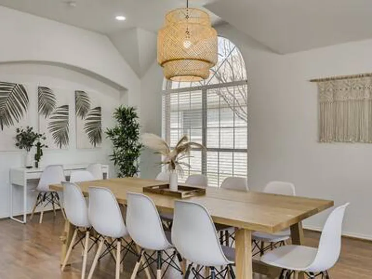 Falcon Ridge Dr — Photo 7