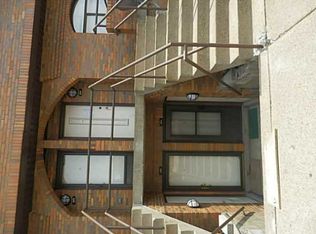 3273 Kennett Sq, Oakland, PA 15213