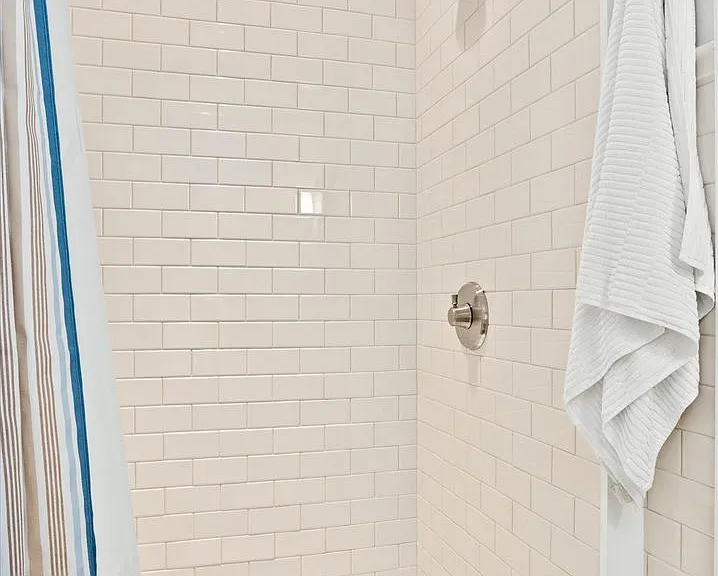 1801 N Hartford St — Photo 34