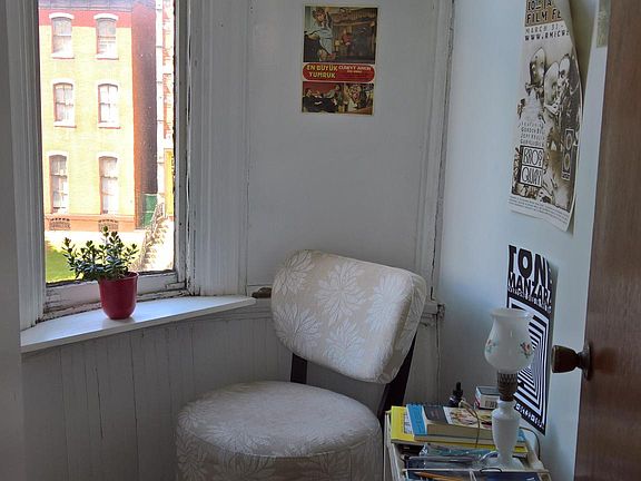 Den used as a reading nook