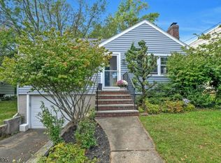 15 La Grande Ave, Fanwood, NJ 07023