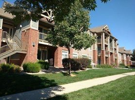 2445 Windrow Dr