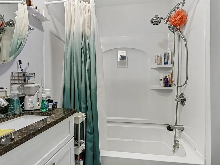 148 Walnut St #3 — Photo 3