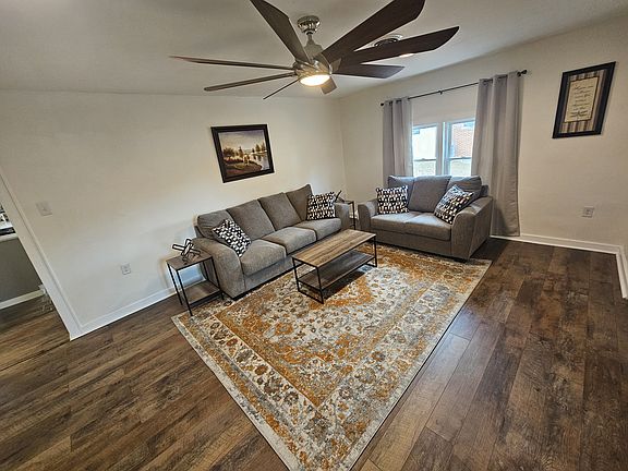 4th image of 255 City View Ave