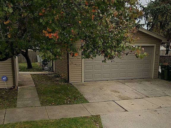 3rd image of 5649 W 87th Pl
