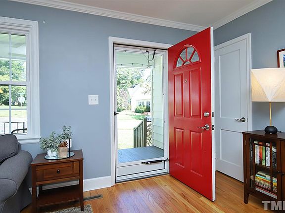 4th image of 2309 Englewood Ave