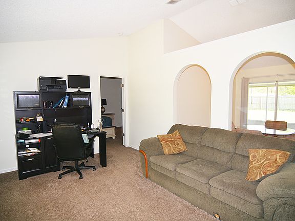 4th image of 319 Collings St SE