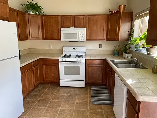 4604 Kathleen Denise Ln photo 1