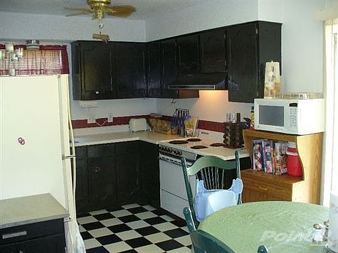 1020 Four Seasons 001