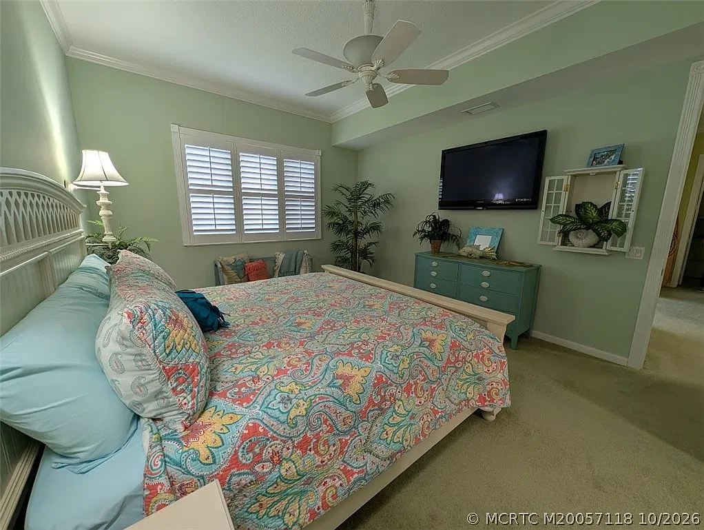 2 bed, 2.0 bath, 1989 sqft, $4,850 — Photo 4
