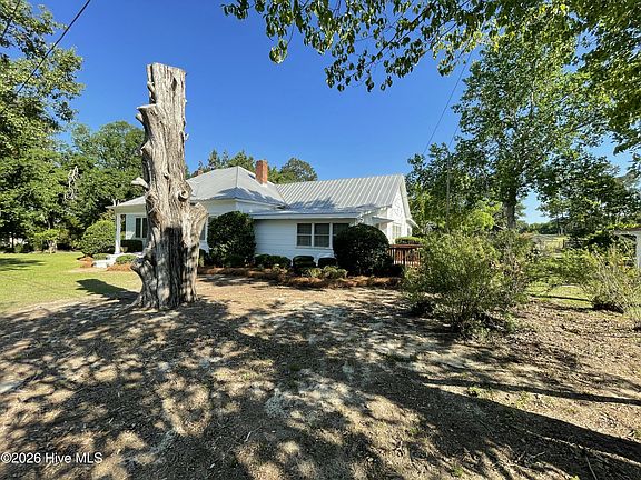 3rd image of 2719 Old Augusta Road
