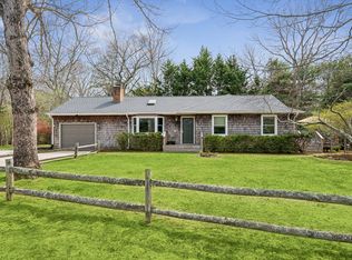 26 Woodbine Dr, East Hampton, NY 11937