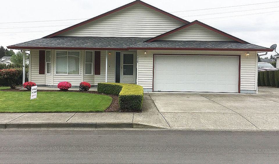 1st image of 7709 NE 67th St
