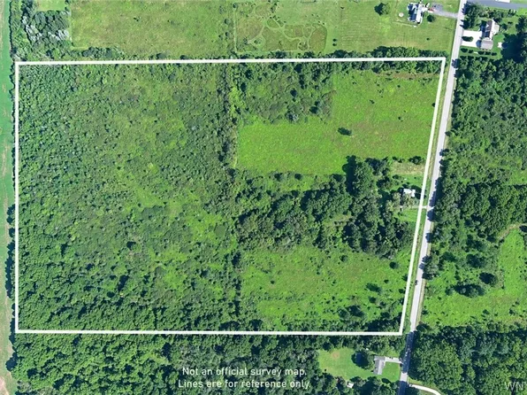 6054 Crosby Rd, Lockport, NY 14094