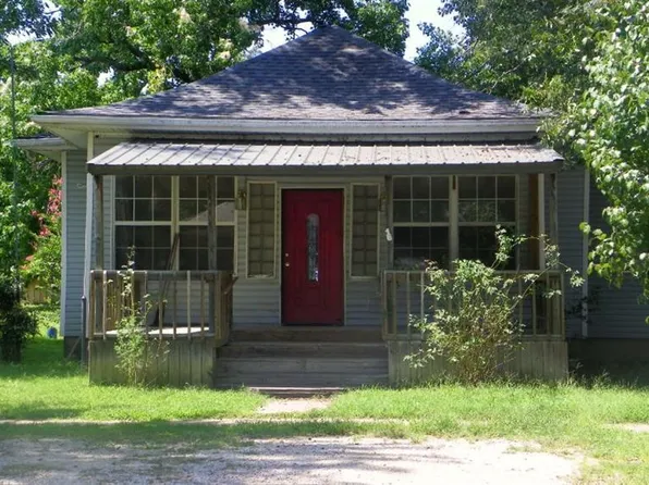 505 N Maple St, Nowata, OK 74048