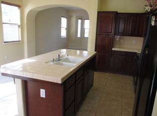 1975 N Miramar Ln, Clovis, CA