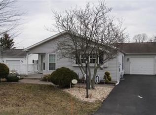 54 Penny Ln, Easton, PA
