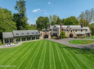 21 Calhoun Dr, Greenwich, CT 06831